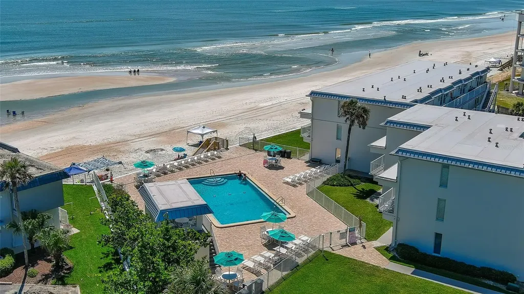4849 Saxon Drive New Smyrna Beach FL 32169