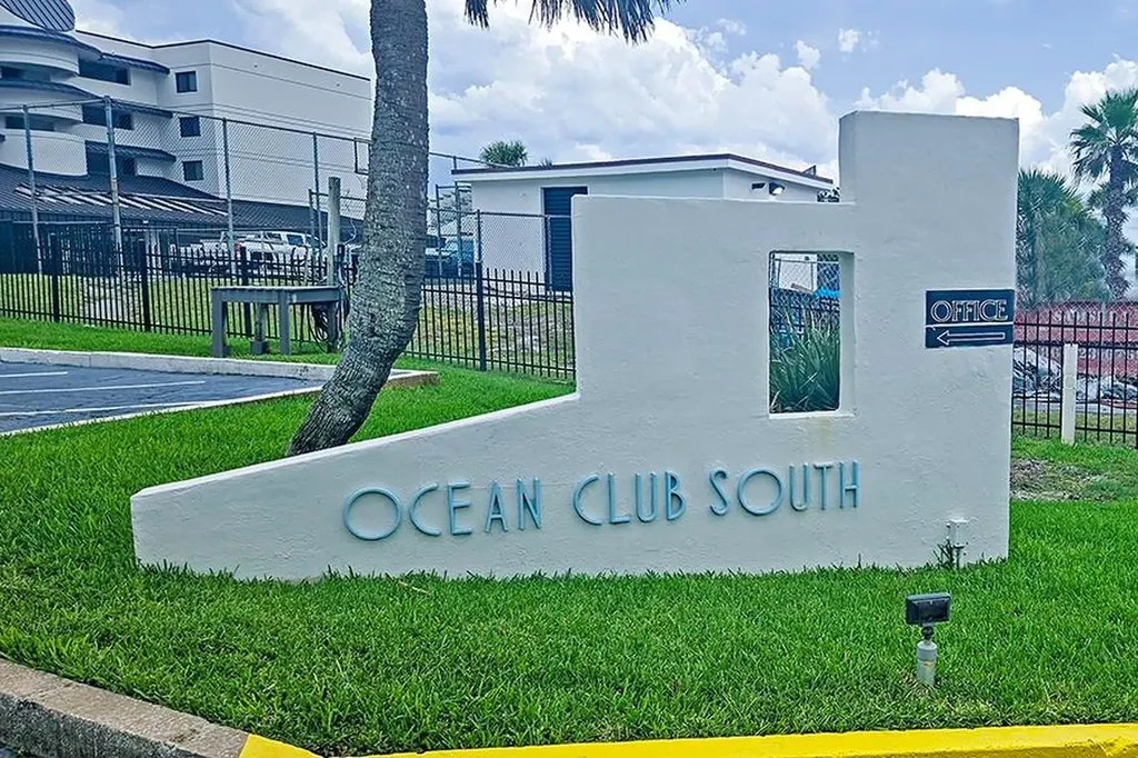 4849 Saxon Drive New Smyrna Beach FL 32169