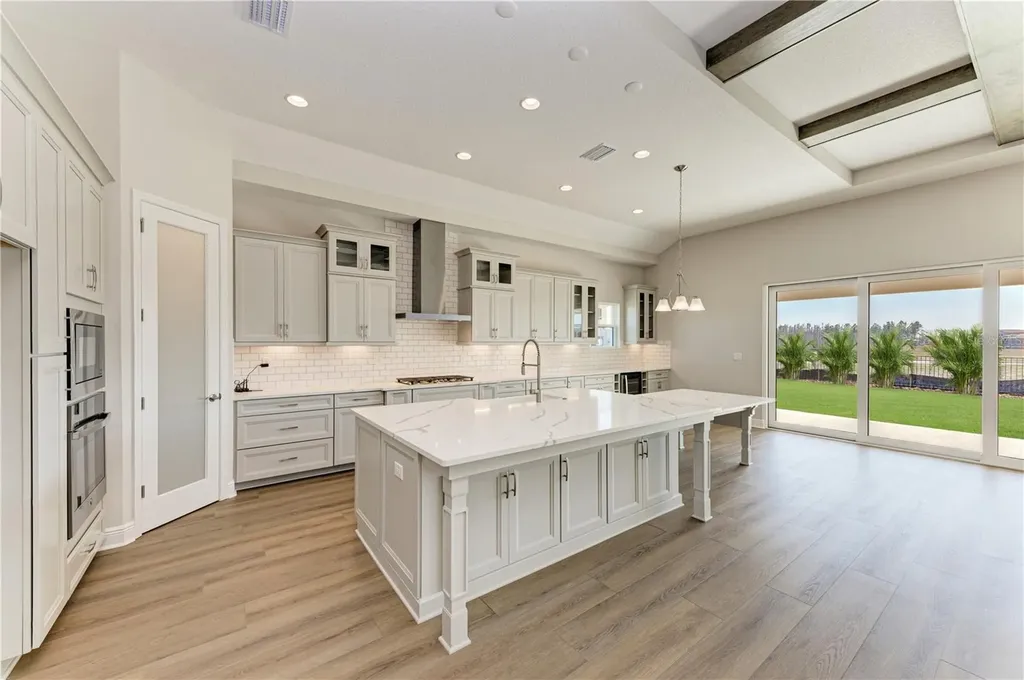 35576 Big Hawk Drive Zephyrhills FL 33541