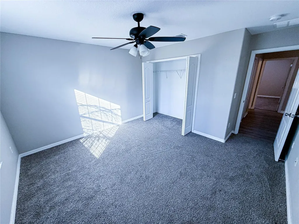 909 Meadow Glade Drive Ruskin FL 33570