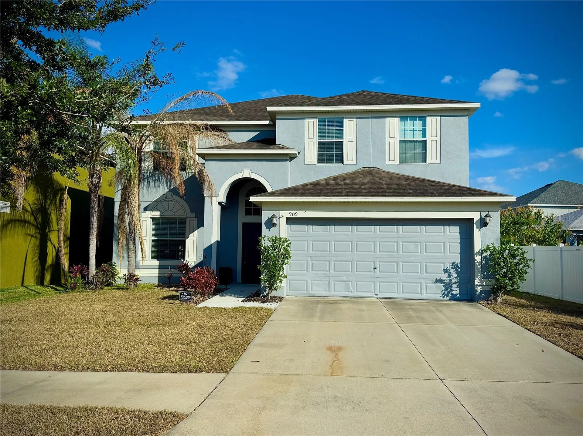 909 Meadow Glade Drive Ruskin FL 33570