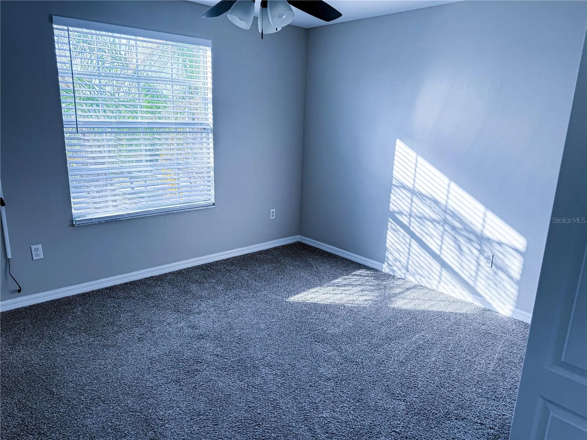 909 Meadow Glade Drive Ruskin FL 33570