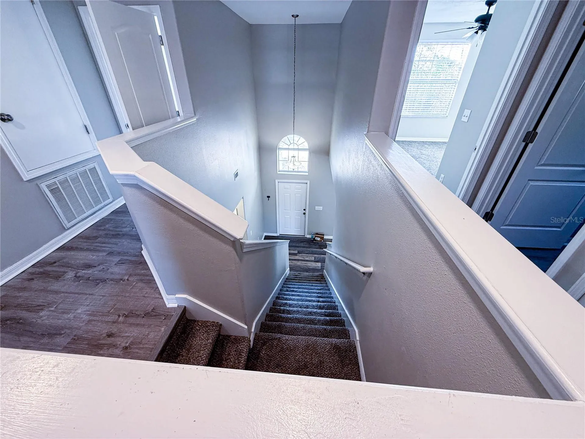 909 Meadow Glade Drive Ruskin FL 33570