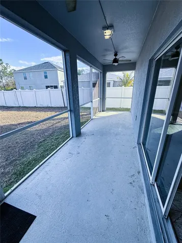 909 Meadow Glade Drive Ruskin FL 33570