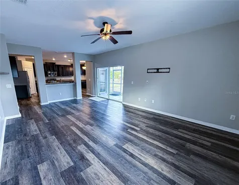 909 Meadow Glade Drive Ruskin FL 33570