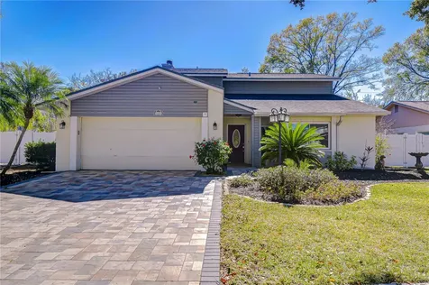 5008 Country Hills Drive Tampa FL 33624