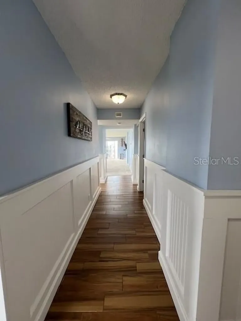 650 Island Way Clearwater Beach FL 33767