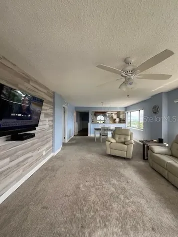 650 Island Way Clearwater Beach FL 33767