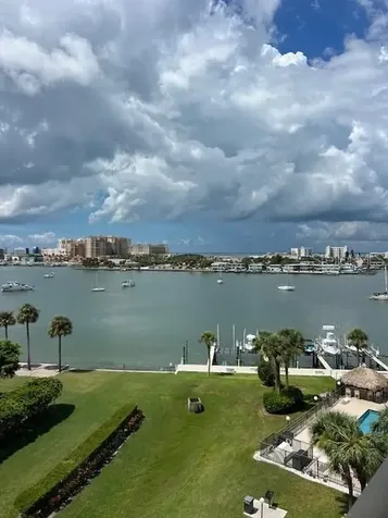 650 Island Way Clearwater Beach FL 33767