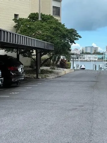 650 Island Way Clearwater Beach FL 33767