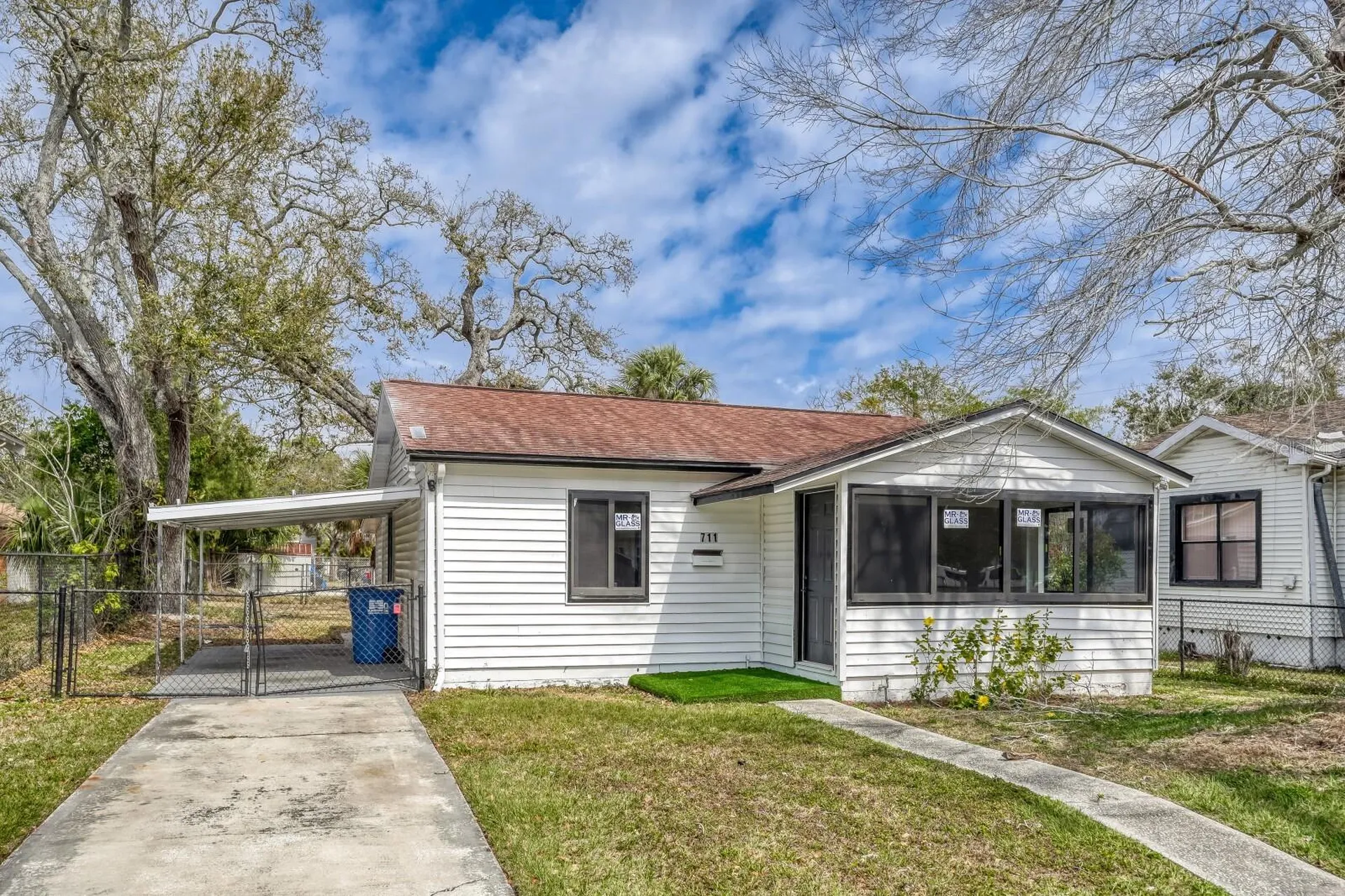 711 19th Avenue S St Petersburg FL 33705
