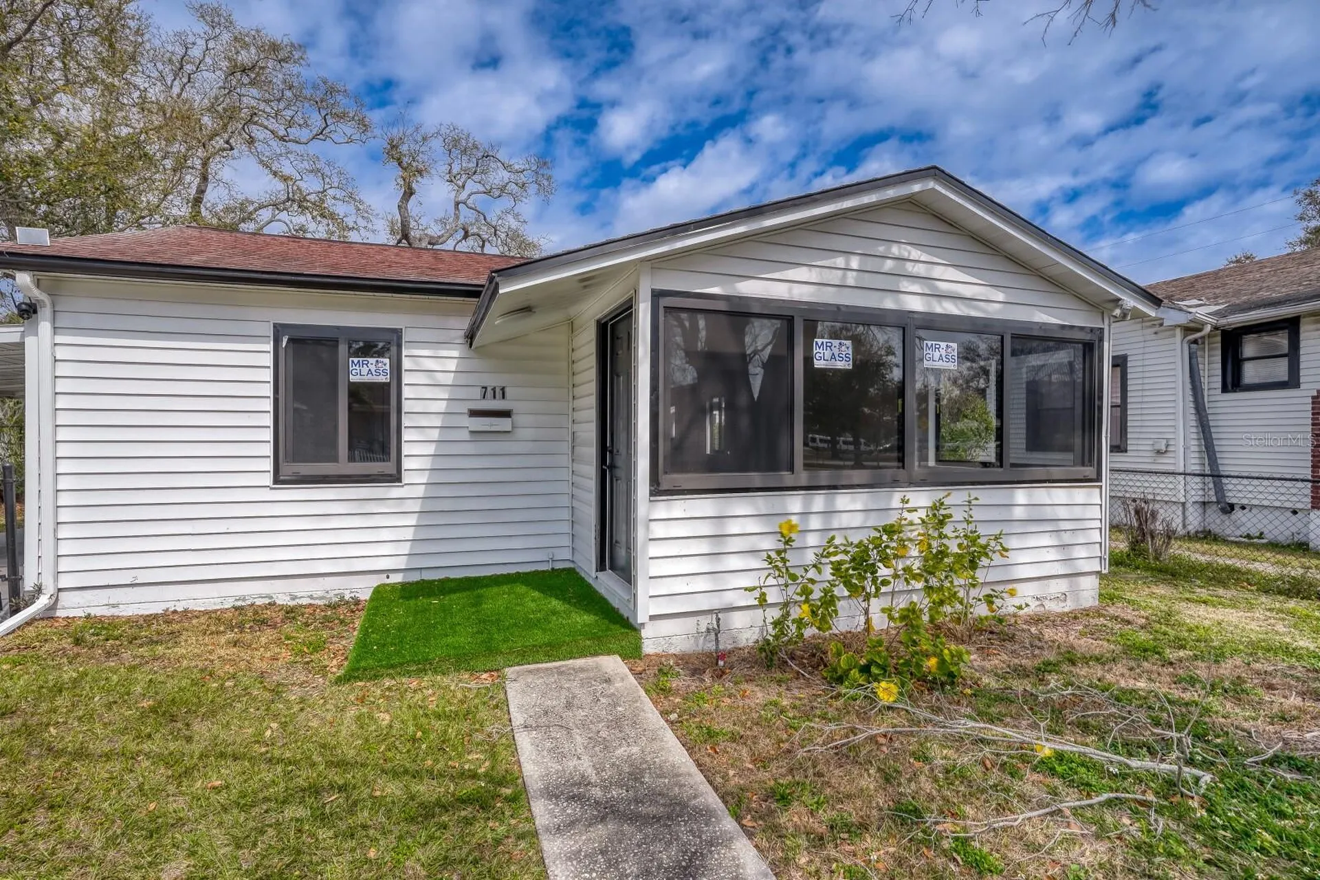 711 19th Avenue S St Petersburg FL 33705