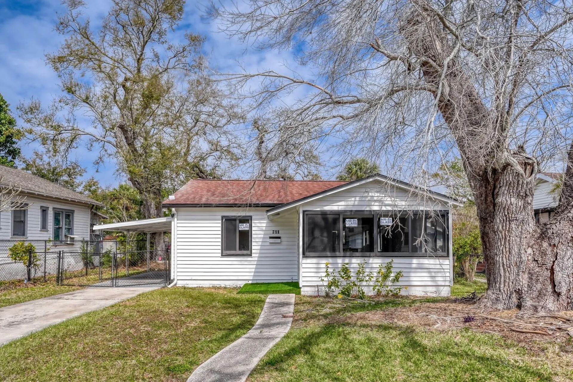 711 19th Avenue S St Petersburg FL 33705
