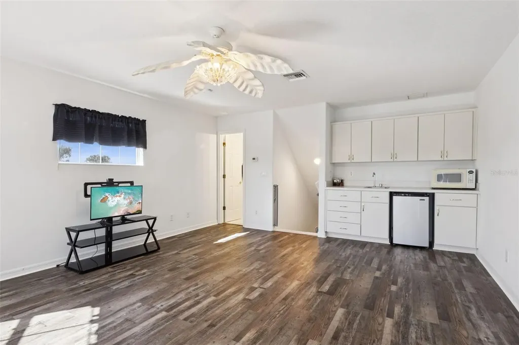 5964 Brittania Boulevard Tavares FL 32778
