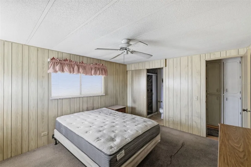 6100 62nd Avenue N Pinellas Park FL 33781