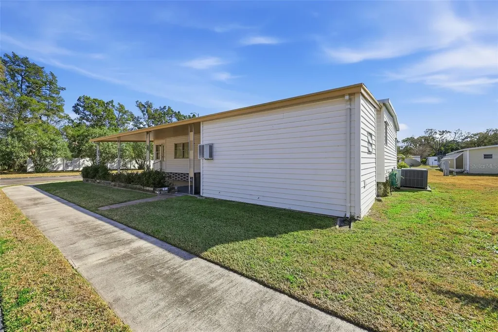 6100 62nd Avenue N Pinellas Park FL 33781