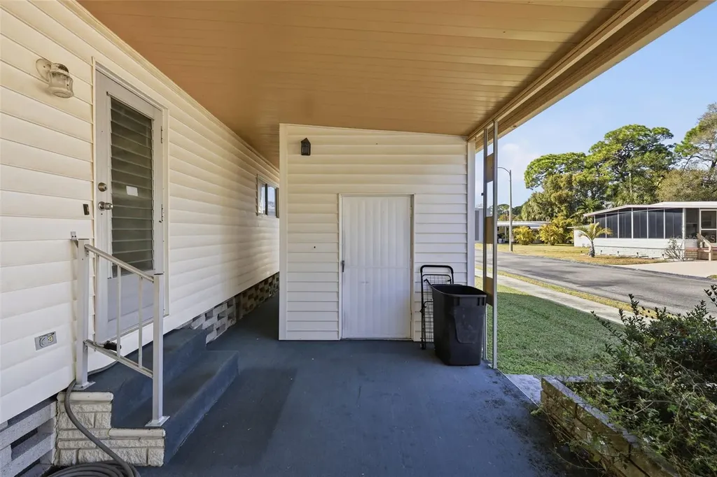 6100 62nd Avenue N Pinellas Park FL 33781