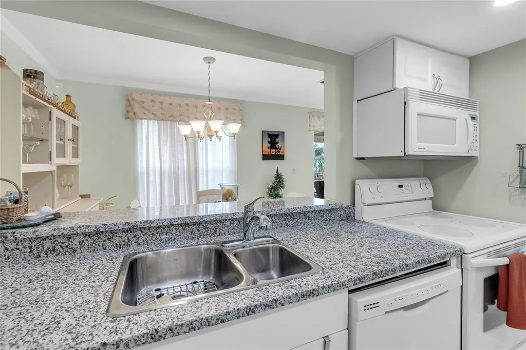6238 7th Avenue W Bradenton FL 34209