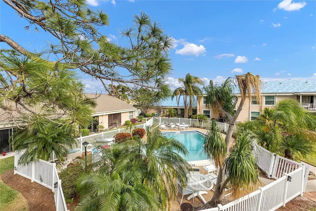 6238 7th Avenue W Bradenton FL 34209