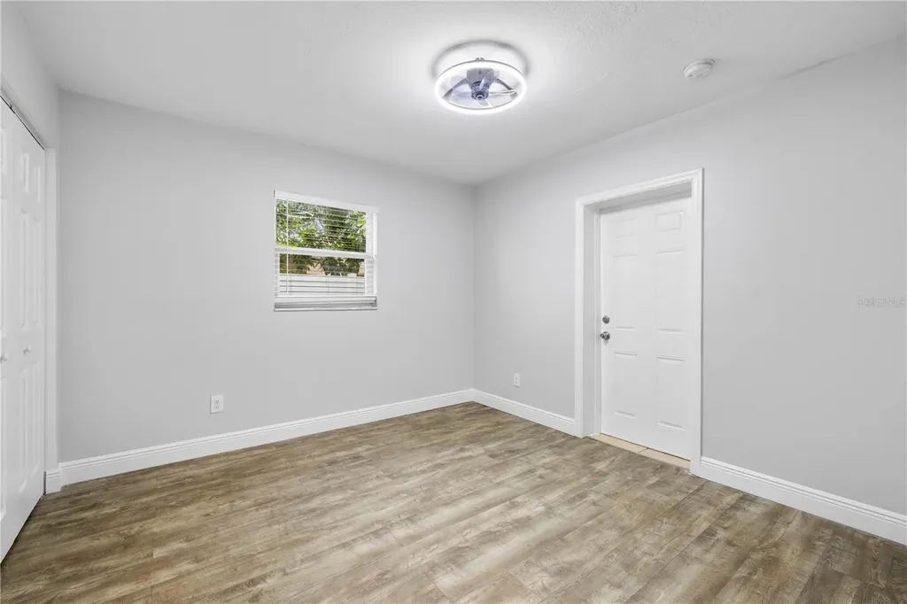 5698 38th Avenue N St Petersburg FL 33710