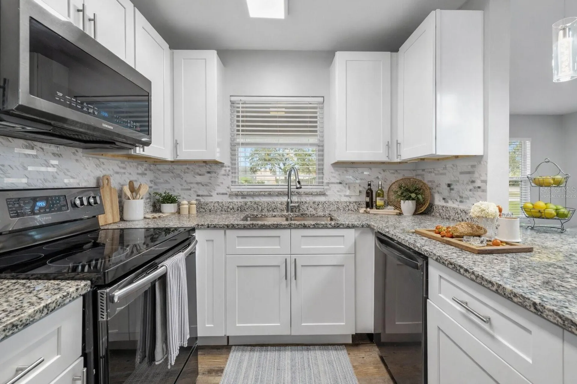5698 38th Avenue N St Petersburg FL 33710