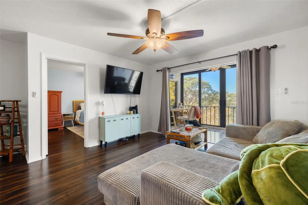 402 Tarpon Point Tarpon Springs FL 34689