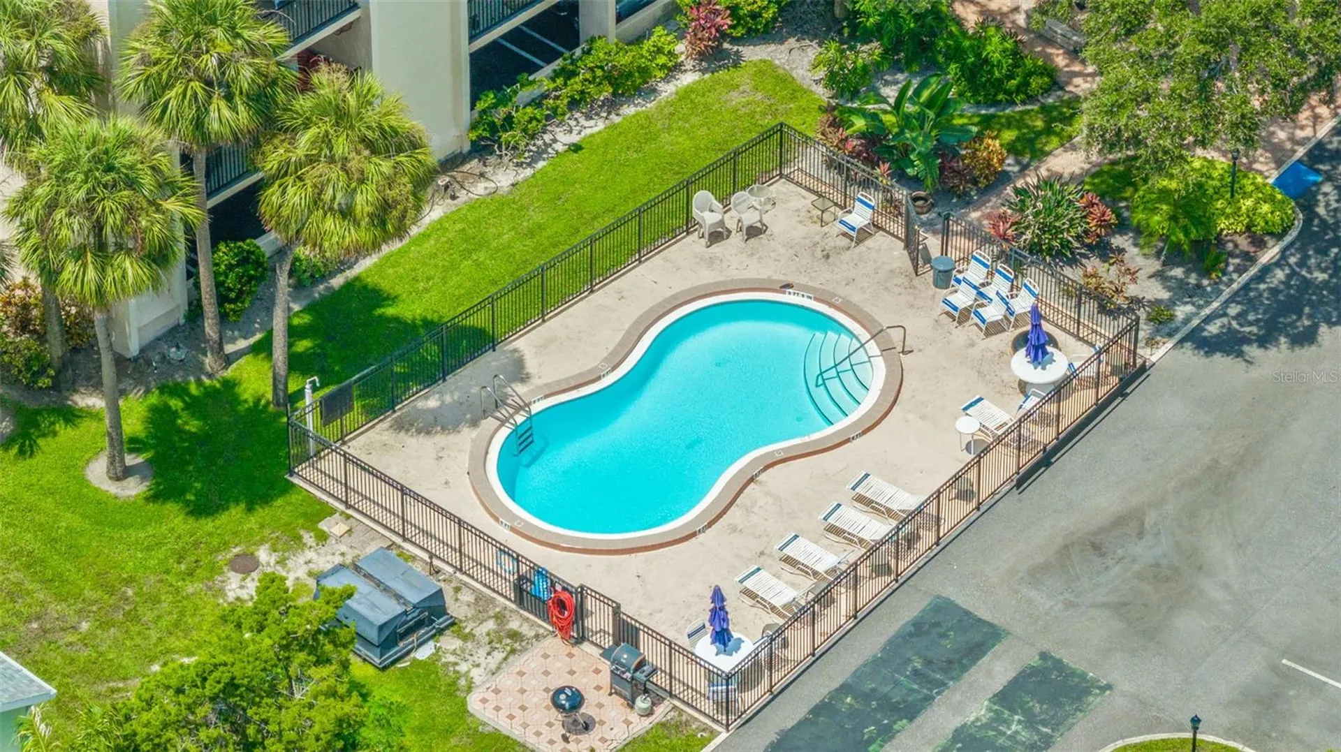 402 Tarpon Point Tarpon Springs FL 34689