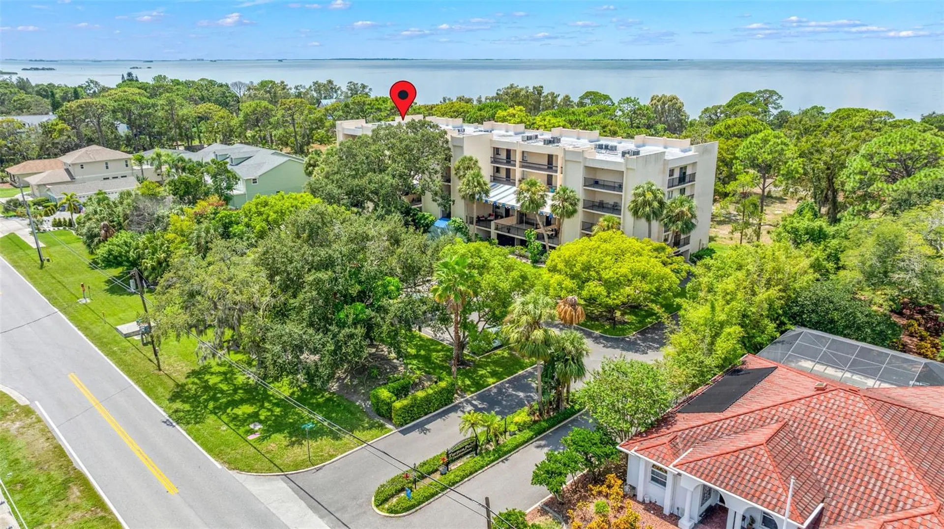 402 Tarpon Point Tarpon Springs FL 34689
