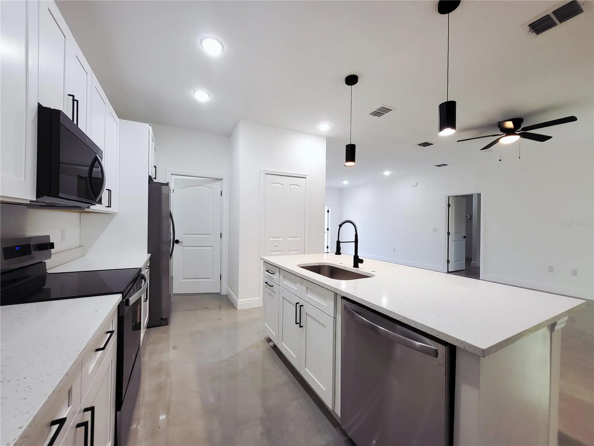 1620 Welland Street SE Palm Bay FL 32909