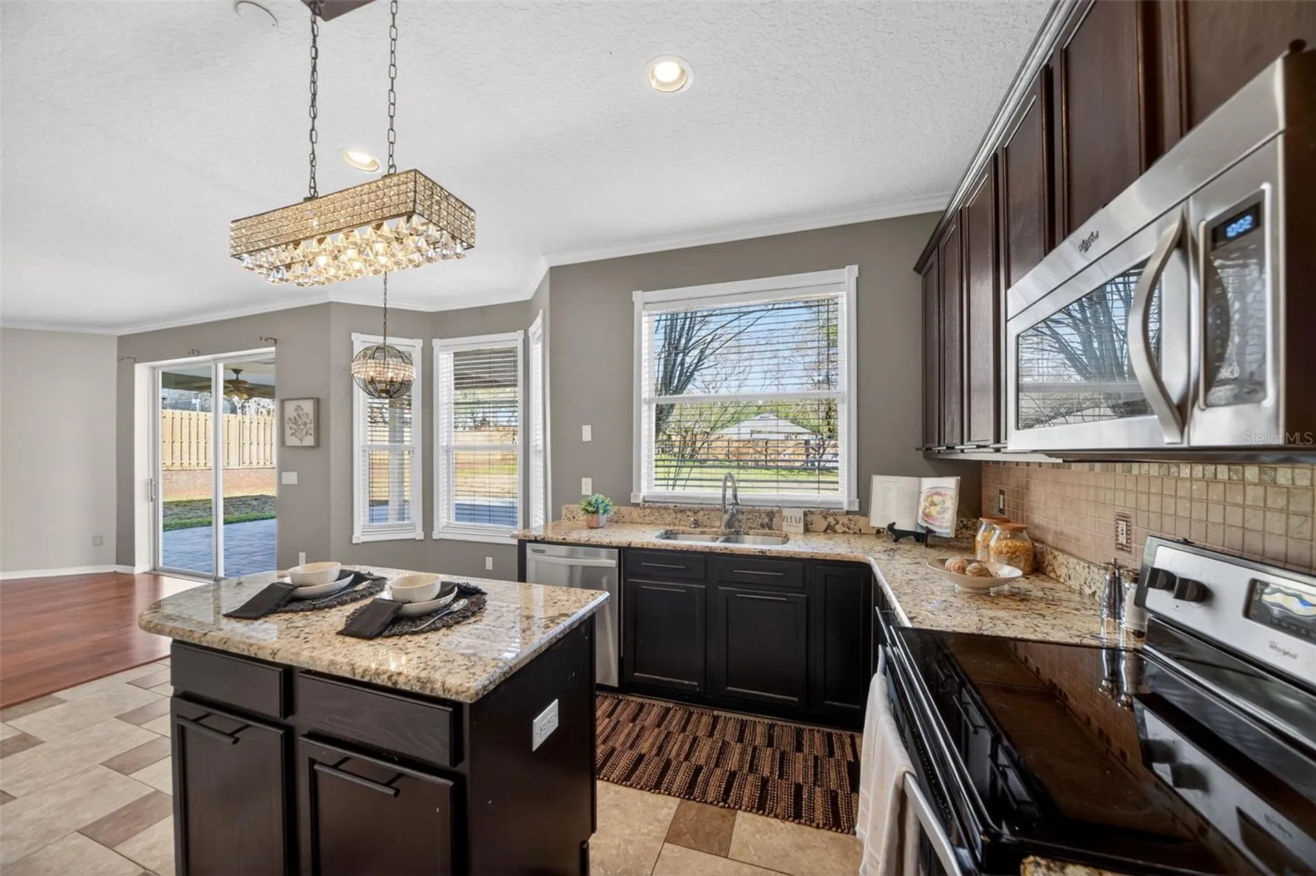 107 Wekiva Pointe Circle Apopka FL 32712
