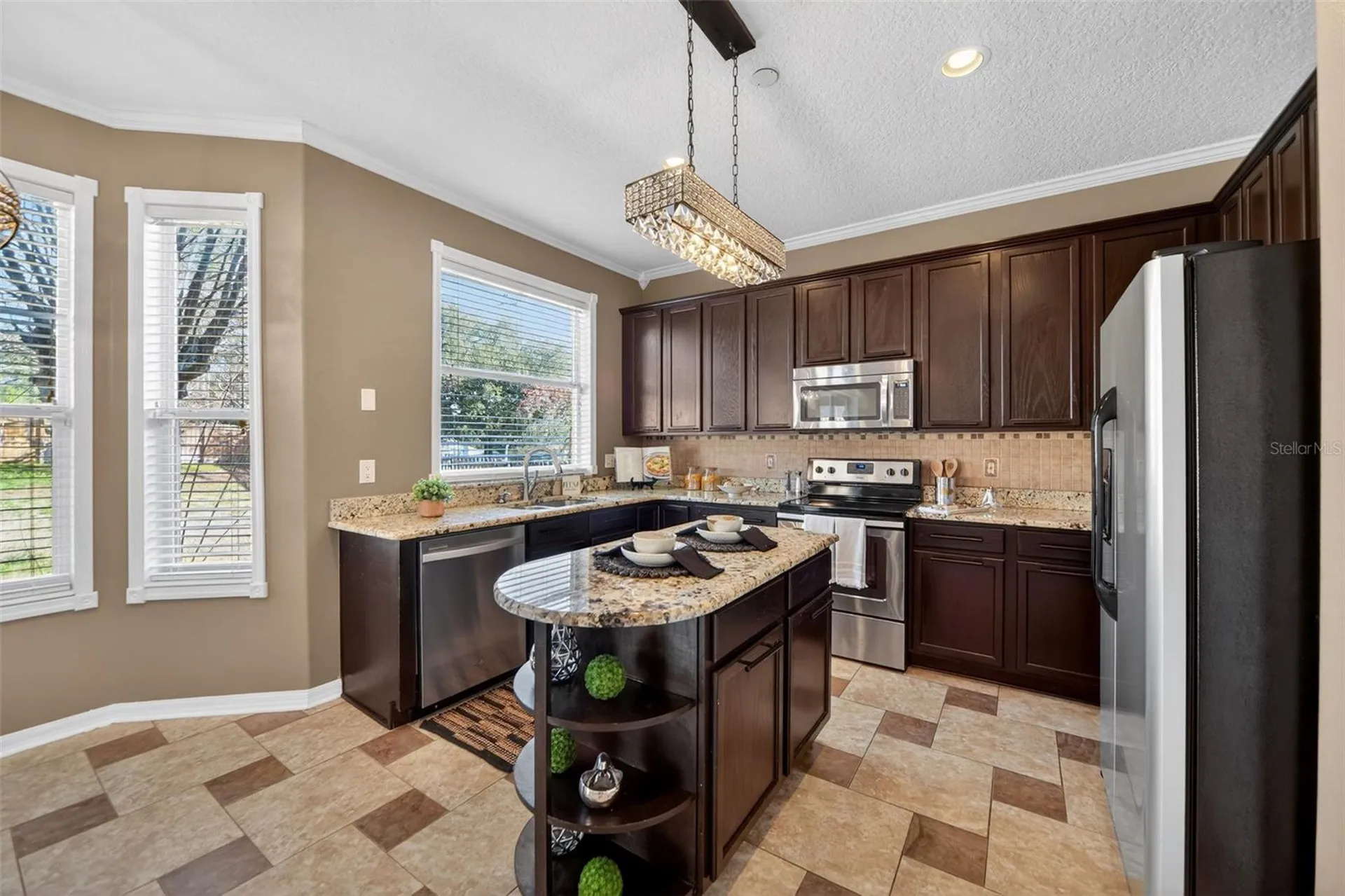 107 Wekiva Pointe Circle Apopka FL 32712
