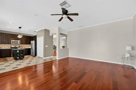 107 Wekiva Pointe Circle Apopka FL 32712