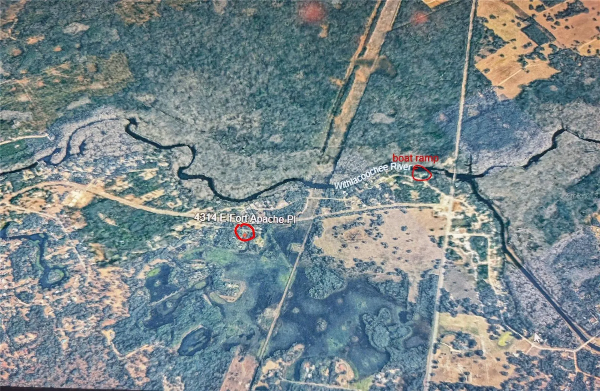 4314 E Fort Apache Place Dunnellon FL 34434