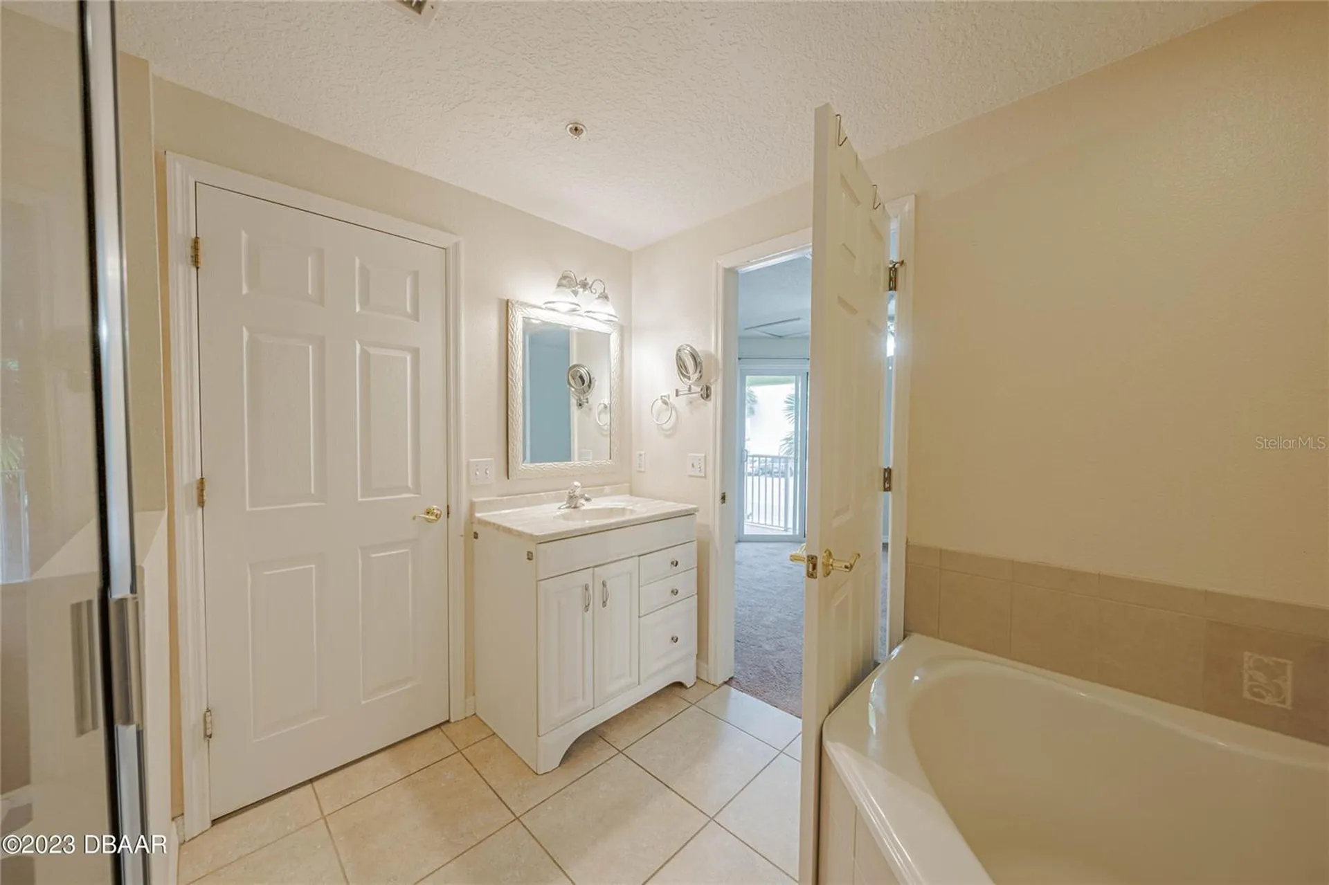 3733 Cardinal Boulevard Daytona Beach FL 32118