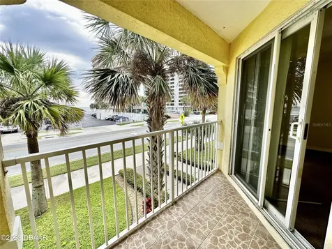3733 Cardinal Boulevard Daytona Beach FL 32118