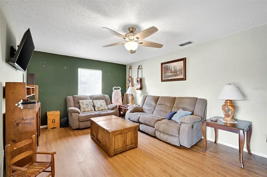 17125 Tuscanooga Road Groveland FL 34736