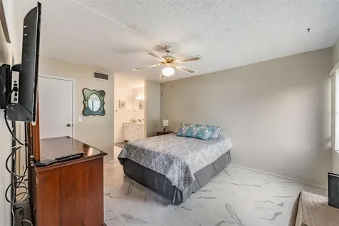 12300 Vonn Road Largo FL 33774