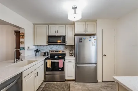 12300 Vonn Road Largo FL 33774