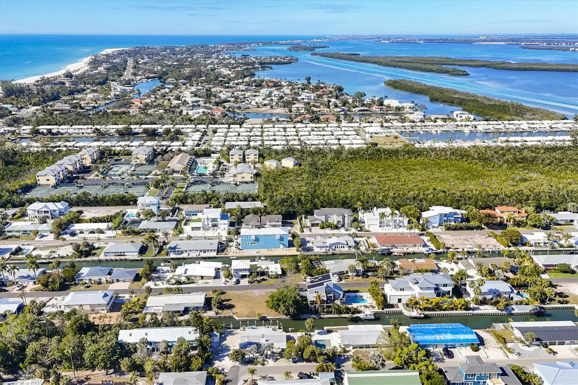 651 Jungle Queen Way Longboat Key FL 34228
