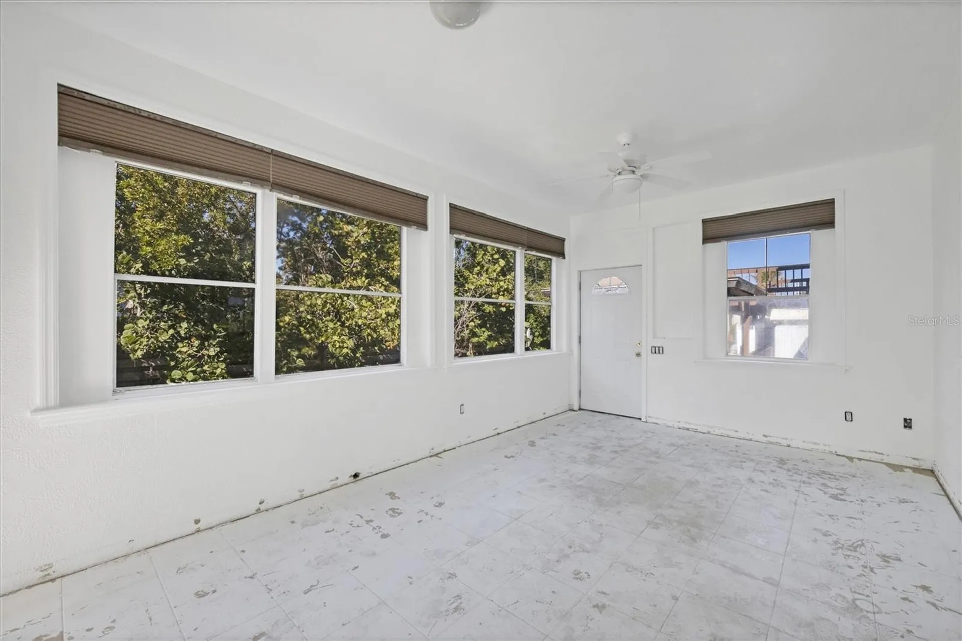 651 Jungle Queen Way Longboat Key FL 34228
