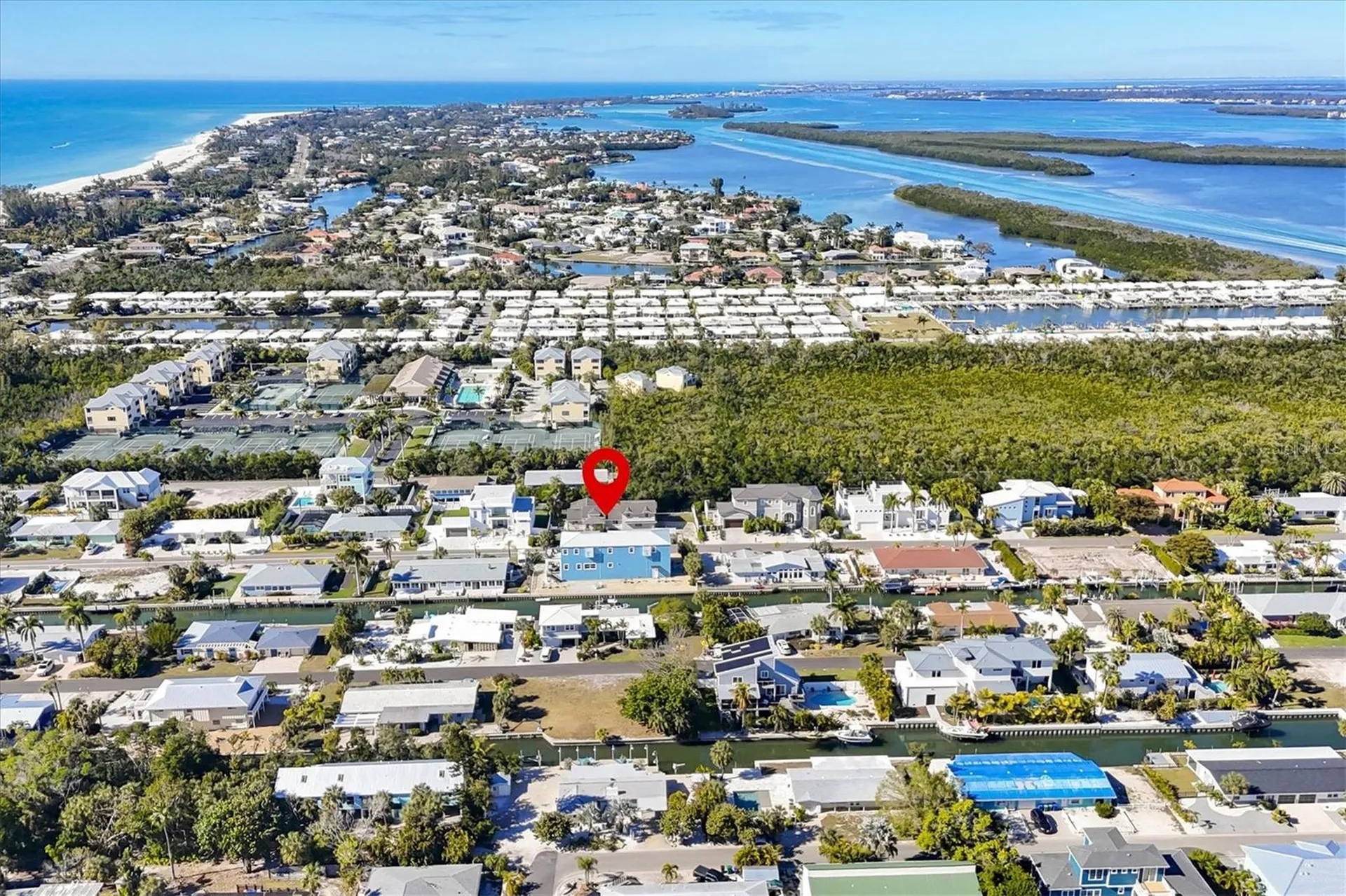 651 Jungle Queen Way Longboat Key FL 34228