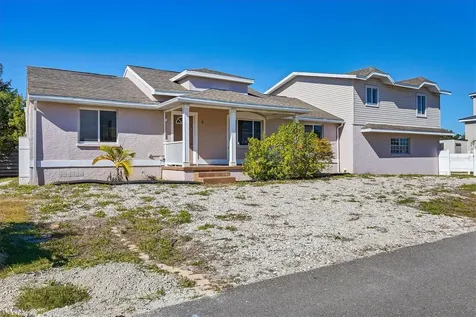 651 Jungle Queen Way Longboat Key FL 34228