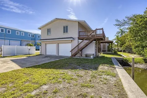 651 Jungle Queen Way Longboat Key FL 34228