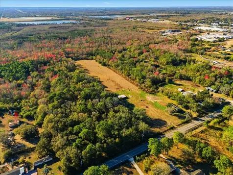 2016 Thornhill Road Auburndale FL 33823