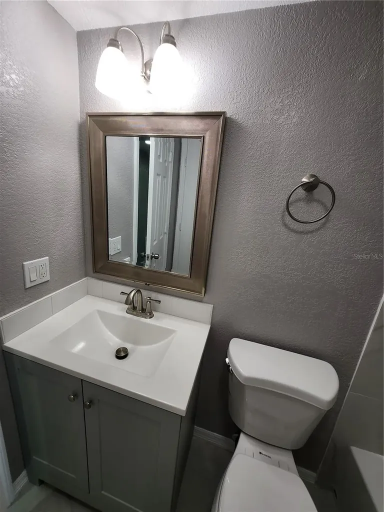 5541 Bay Boulevard Port Richey FL 34668