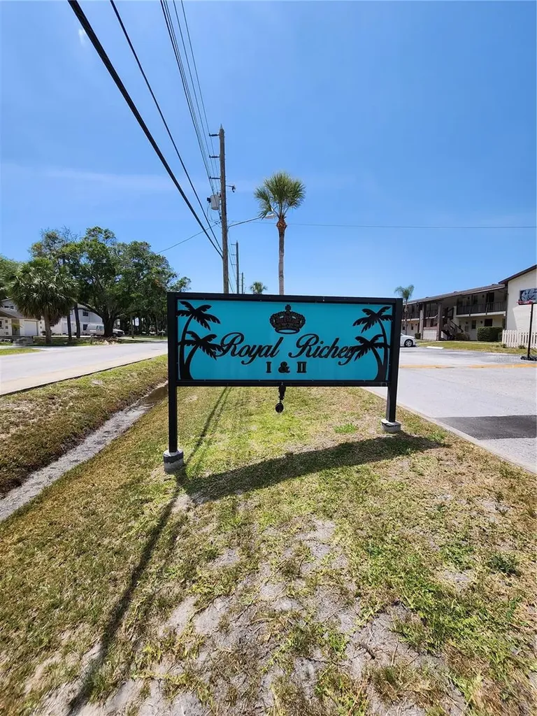 5541 Bay Boulevard Port Richey FL 34668