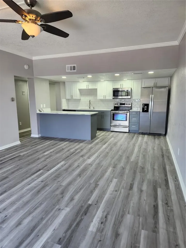 5541 Bay Boulevard Port Richey FL 34668