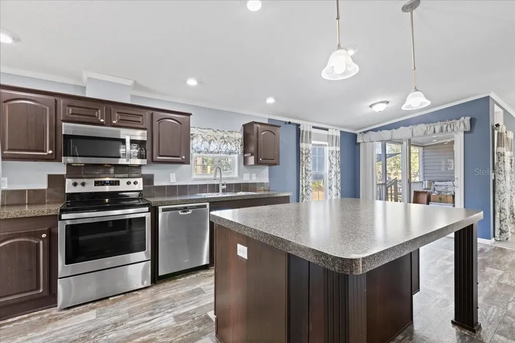 1910 NE 155th Court Williston FL 32696
