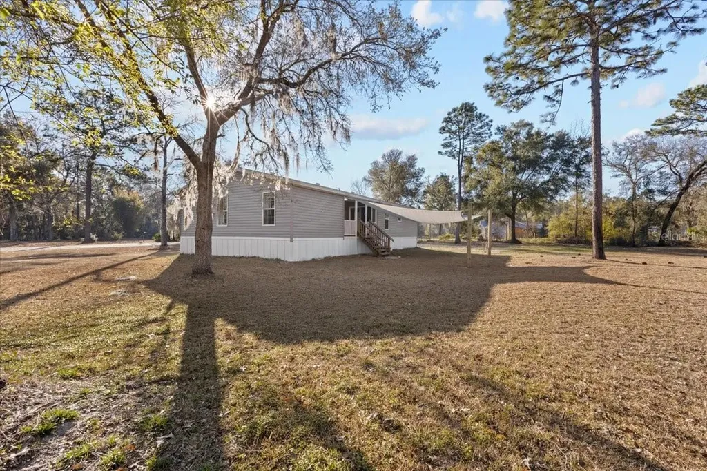 1910 NE 155th Court Williston FL 32696