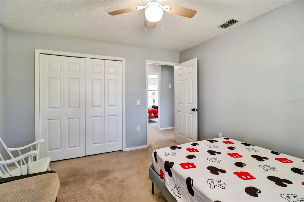4318 Woodtree Lane Orlando FL 32835